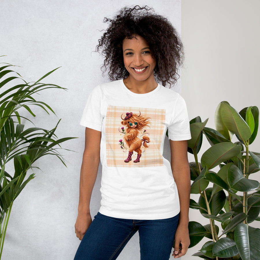 Women’s Highland Cow Graphic Tee, Cute Western Shirt, Cow Lover Gift